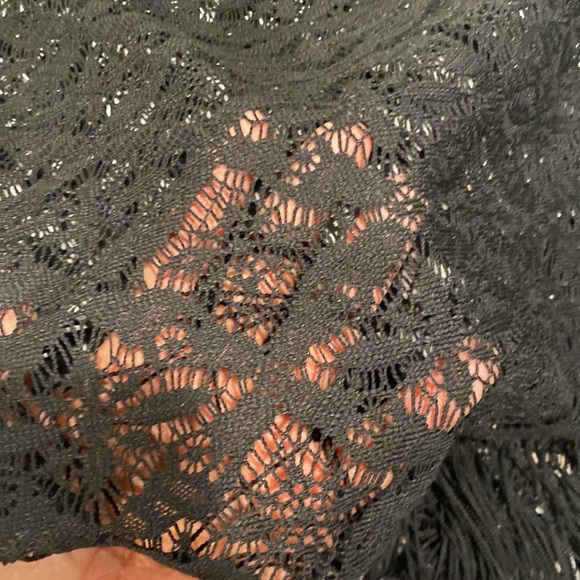 Zara fringe lace top with 3/4 sleeves .SZ S - Picture 4 of 4